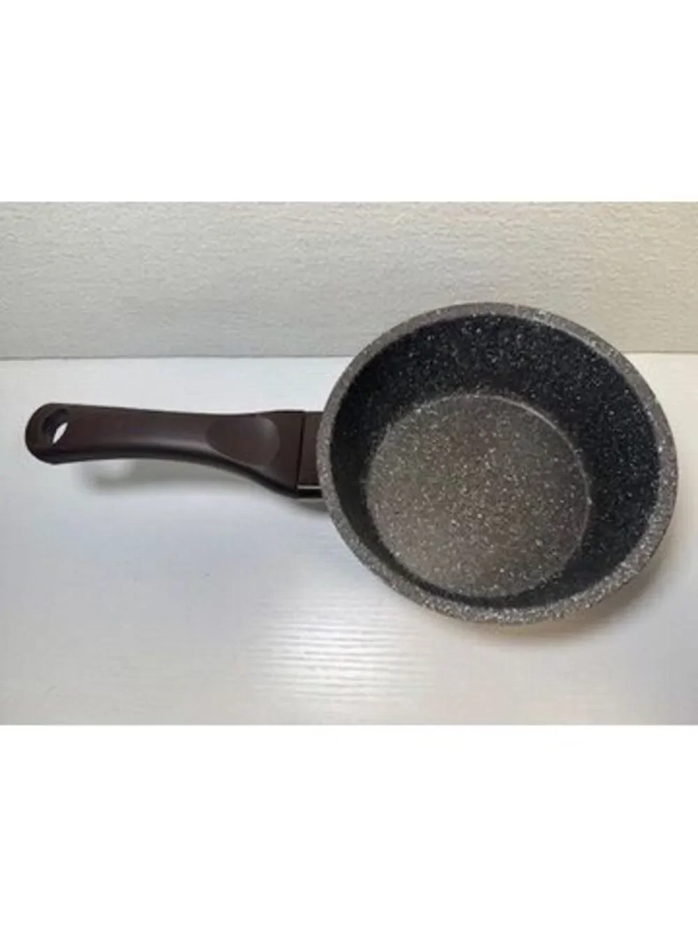 Mopita Nonstick Saucepan with Masterchef Glass Lid 1.5 Quart Made in Italy
